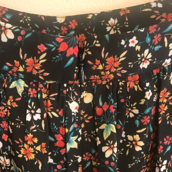 J Crew Factory Floral Pleated Skirt - Picture 5 of 7
